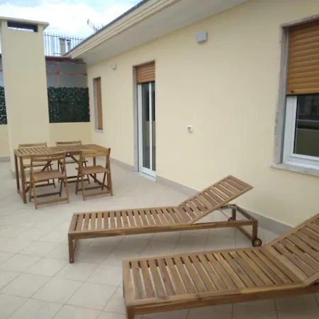 Riviera Comfort Homes 2 شقة سانريمو